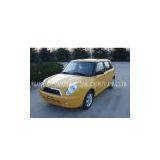 5 Seats Fashionable Metal Electric Car thumbnail-1