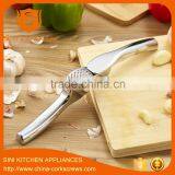 Zinc Alloy Garlic Crusher Garlic Press thumbnail-6