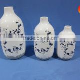 Porcelain white shiny flower vase with pattern