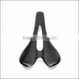 2016 High Quality 3k UD Full Carbon Fiber T700C Bicycle Saddle for Sale thumbnail-5