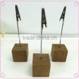 Europe Popular Metal Alligator Clips With Cube Wooden Base