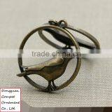 Wholesale Metal Plating Zinc Alloy Hollow Out Cuckoo Bird Pendant thumbnail-2