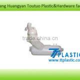 Radiator Overflow Tank Truck Car Moud thumbnail-1