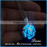 Summer Elegant Night Light Glow In Dark Luminous Rose Flower Pendant Necklace thumbnail-3
