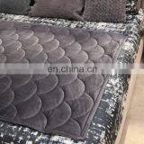 Factory Direct Sale 48x72Inch 60x80Inch Minky Fleece Quilted Weighted Gravity Blanket For Adult Autism thumbnail-6