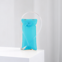 2L TPU Large Capacity Hydration Bladder Outdoor Portable Water Bag Camping thumbnail-1