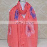 Wholesale Fall Winter Fashion Embroidery Design Flower Woman Cotton Shawl thumbnail-2