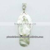 Mother Of Pearl Slipper Pendant Set In Sterling Silver Ajoure Bail thumbnail-1