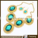 Fashionable Women's Fashion Luxury Glass Rhinestone Necklace and Earrings Jewelry Sets thumbnail-1
