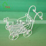 METAL MINIATURE WHEELBARROW FAIRY GARDEN CRAFTS thumbnail-1