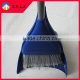 New Design Useful Folding Plastic Broom And Dustpan Set thumbnail-3