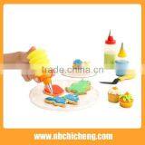 Plastic Cake Decoration Tool Set/Cake Decoration Gun thumbnail-1