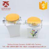 Regular Fancy Ceramic Round Shape Antique Cookie Jar Set for Kitchen thumbnail-4