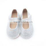 Hot Selling Childrens Squeaky Shoes Mix Color Shoes for Kids thumbnail-4