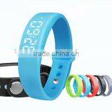 3D Pedometer/ Sleep Tracker Smart Bracelet Connected With Computers Silicon Band W5
