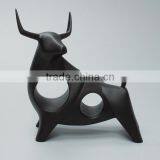 Resin Matt Black Interior Decorative Bull Statue thumbnail-1