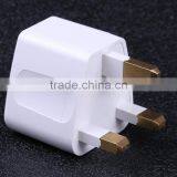 US to UK Power Plug Travel Adapter thumbnail-4