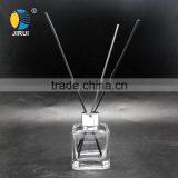 135ml Square Natural Scent Reed Diffuser Glass Bottle With Aluminum Cap Glass Diffuser Bottle Supplier's Choice thumbnail-4