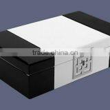 Chinese Factories Wholesale Custom Wooden Jewelry Box, Fashion Beautiful Perfume Box, Black Gift Box