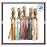 China Hot Sell Wholesale Fashion Accessories Leather Tassel Keychain For Handbag, Car Keychain