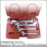 Clamp Ratchet Wrench thumbnail-1