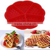 Kitchen Accessories 5 Cavity Silicone Oven Pan Heart Shape Waffle thumbnail-2