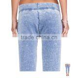 OEM/ODM Service Women Cropped Trousers Custom Sport Pants Snow Wash Pants in Guangzhou thumbnail-4