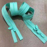 TXT Brand #5 Plastic Zipper With Normal Teeth Three Puller Open End High Quality and Low Price Garment Accessories thumbnail-3