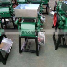 Small Barley Roller Crusher Barley Grinding Crushing Machine thumbnail-2