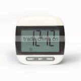 YGH667 Hot Selling Gift Step Couter With Clock Digital Pedometer thumbnail-2