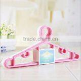 6pcs Pink&white Plastic Hanger/manufacturer OEM 6pcs Two Color Plastic Hanger in Factory Price thumbnail-3