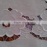 Hand Embroidered Linen Table Cloth No.12 thumbnail-4