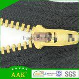 Ladies Jeans Factory China Matching Production 4# Brass y Teeth C/E Zippers thumbnail-4