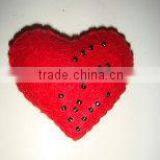 Felt Christmas Decoration "Red Heart" thumbnail-1
