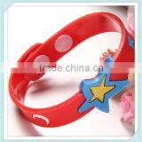 Kids Christmas Gifts Colorful Rubber Band Bracelets thumbnail-4