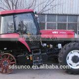 Chinese Red !! Big Farm Tractor, 130 hp 4WD Farm Tractors With Implements,front End Loader,backhoe,log Trailer With Crane thumbnail-2