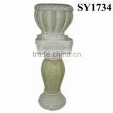 Green glazed carving ceramic roman style pot