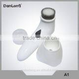 Beauty Machine Ultrasonic Facial Cleansing Brush A1 thumbnail-3