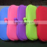 Protective Foldable Silicone Eyeglass Case thumbnail-1