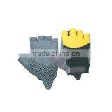 Sports Gloves thumbnail-1