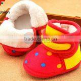 No.1 Yiwu Exporting Commission Agent Wanted Cute Cotton Cloth Baby Shoes for Winter Boot Shoes for Baby thumbnail-4
