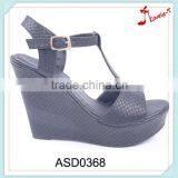Latest Design China Cheap Women Shoes Summer Snake Print Wedge Buckle Sandals thumbnail-1