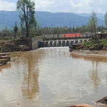 Hydraulischer Aufzugsverschluss für Wasserkraftwerke thumbnail-1