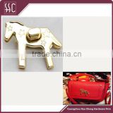 light gold lock for handbag lock Horse shape lock