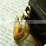 Cutting Transparent Glass Heart Shaped Old Pocket Watch thumbnail-2