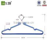 Pvc Coated Metal Laundry Wire Hanger thumbnail-5