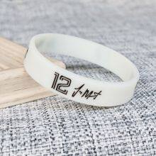 OEM Customized Model NO.12 Intaglio Color Filling Camouflage Large Elastic Smooth Sports Silicone Bracelet thumbnail-4