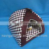 Fashion Cat House With a Toy Attached thumbnail-1