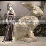Shop Window Visual Merchandising Artificial Flower Rabbit Window Display Props