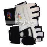 High Quality PU Taekwondo Equipment Sports Hand Guard Gloves